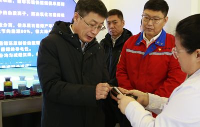 市委副書記、市長張濤一行蒞臨寶泰隆調(diào)研